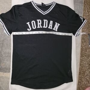 Michael Jordan Brand #23 Air Jordan Black Jersey Kids Size Large 12-13 Years